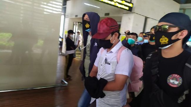 Tersangka Pelecehan di Soetta Pernah Dilaporkan Bawa Kabur Anak Orang Tersangka Pelecehan di Soetta Pernah Dilaporkan Bawa Kabur Anak Orang