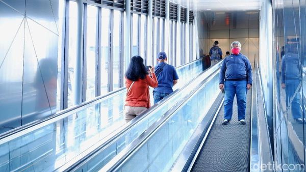 Wajah Baru Stasiun Bandung dengan SkyBridge yang Instagramable