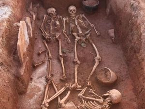 Makam Pejuang Kuno Siberia Ini Berusia 2.500 Tahun Makam Pejuang Kuno Siberia Ini Berusia 2.500 Tahun