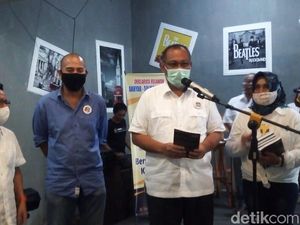 Akhyar Kampanye: Jalan Daerah Saya Tinggal Dulu Babak Belur, Sudah Diperbaiki Akhyar Kampanye: Jalan Daerah Saya Tinggal Dulu Babak Belur, Sudah Diperbaiki