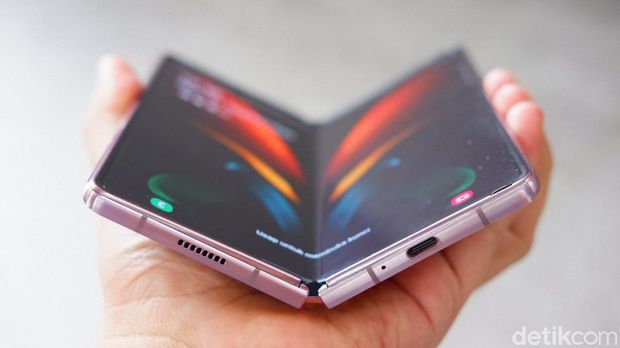 Galaxy Z Fold 2 Galaxy Z Fold 2