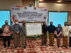 Gibran-Teguh dan Bajo Deklarasikan Kampanye Damai