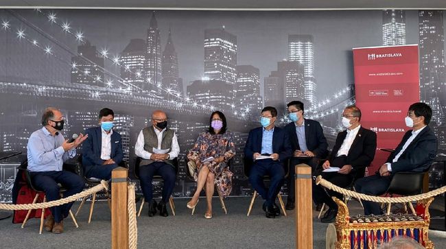 Dubes Indonesia Cerita Diplomasi Vaksin di Bratislava Slowakia Dubes Indonesia Cerita Diplomasi Vaksin di Bratislava Slowakia