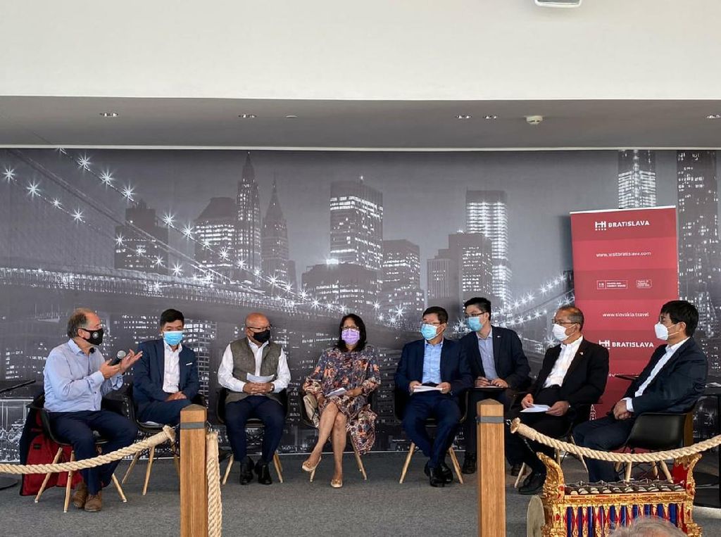 Dubes Indonesia Cerita Diplomasi Vaksin di Bratislava Slowakia Dubes Indonesia Cerita Diplomasi Vaksin di Bratislava Slowakia