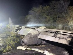 Pesawat Militer Ukraina Jatuh saat Hendak Mendarat, 22 Orang Tewas