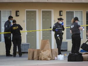 Pria Gelandangan Kulit Hitam Ditembak Mati oleh Polisi AS, Warga Berdemo