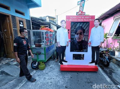 Momen Gibran Kampanye Virtual ke Kampung Solo