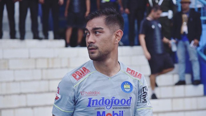 Omid Nazari