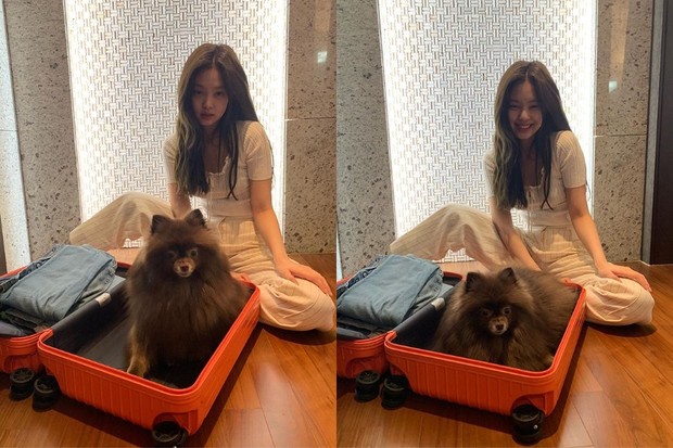 Outfit Putih Jennie BLACKPINK/ Foto: Instagram.com/jennierubyjane outfit putih Jennie BLACKPINK yang simpel dan nyaman