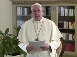 Paus Fransiskus Pertimbangkan untuk Pergi ke Ukraina