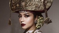 5 Potret Prewed Nikita Willy Pakai Siger Pepadun