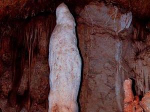 Hiii! Goa Peden Pacitan Punya Pocong