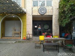 Kafe Bekasi yang Pengunjungnya Joget Berkerumun 3 kali Langgar Protokol Corona