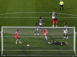 Hasil Liga Inggris Tadi Malam: MU dan Chelsea Jalani Laga Dramatis