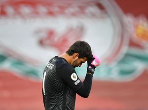 Liverpool Mungkin Kehilangan Alisson sampai 6 Pekan