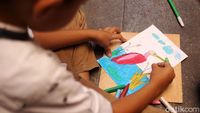 Belajar Menggambar Ala Maestro Tino Sidin
