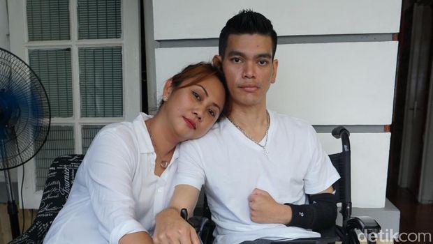 El Ibnu dan Sarah saat ditemui di kawasan Cikarang.