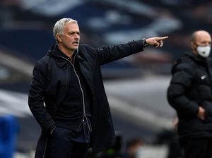 Chelsea Vs Tottenham: Mourinho Abaikan Klasemen Chelsea Vs Tottenham: Mourinho Abaikan Klasemen