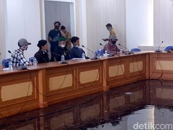 Mahasiswa Sukabumi Pertanyakan Penegakan Pembangunan di Sempadan Pantai