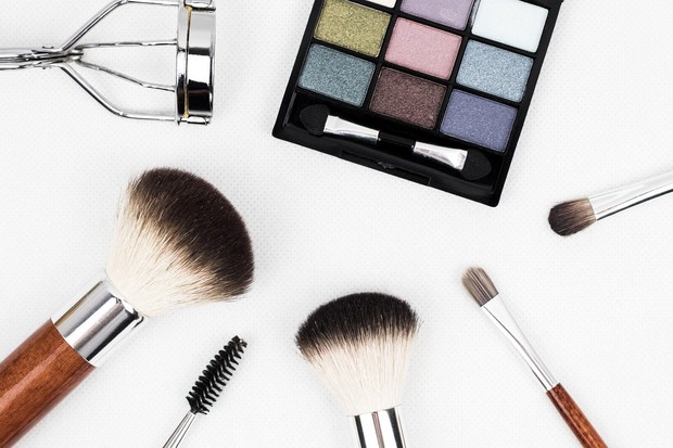 Make Up Kadaluwarsa