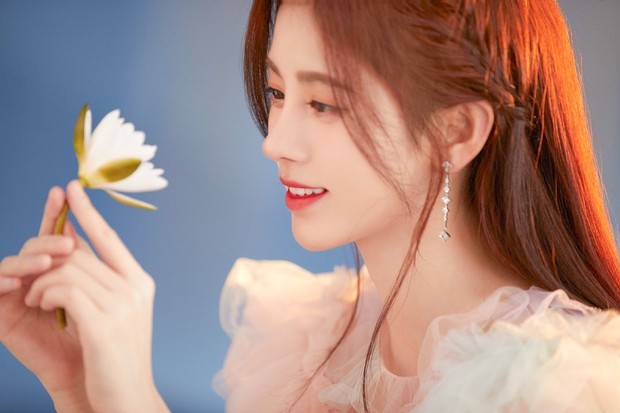 Menggeluti Dunia Akting