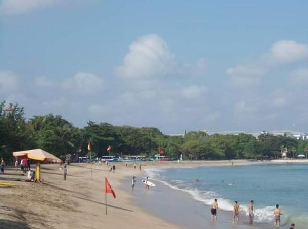Rindu Pantai Kuta Bali? Lihat Dulu Potretnya