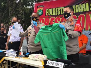 Tersangka Pelecahan di Soetta Gunakan Uang Hasil Peras Korban untuk Ini Tersangka Pelecahan di Soetta Gunakan Uang Hasil Peras Korban untuk Ini