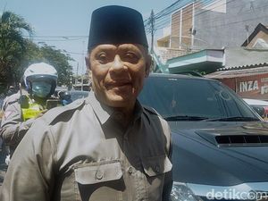 Gatot Soroti Pengamanan di Ricuh Tabur Bunga: TNI Aktif dan Purnawirawan Dihadapkan Gatot Soroti Pengamanan di Ricuh Tabur Bunga: TNI Aktif dan Purnawirawan Dihadapkan