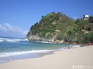 5 Pantai Terindah di Wonogiri untuk Wisata Akhir Pekan, Masih Sepi! 5 Pantai Terindah di Wonogiri untuk Wisata Akhir Pekan, Masih Sepi!