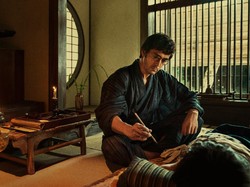 Kisah Cinta Ahli Tato Jepang dan Pribumi Malaysia di The Garden of Evening Mists