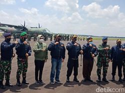 Aktif Kerja Sama-Tangani Karhutla, 9 Tokoh Sumsel Dapat Wing Penerbang AU