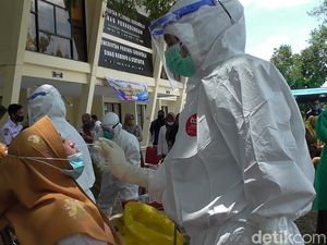 8 Pegawai Positif COVID, ASN di Diskominfo Gorontalo Jalani Tes Swab