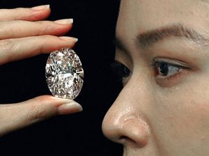 Cantiknya Berlian Terlangka di Dunia yang Akan Dilelang