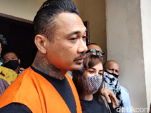 Kontroversi Jerinx di Kasus IDI Kacung WHO: Dari WO hingga Bercumbu Kontroversi Jerinx di Kasus IDI Kacung WHO: Dari WO hingga Bercumbu
