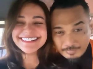 Nora Bilang Makasih Jaksa di Mobil Tahanan, Kejari: Kita Layani Jerinx Baik Nora Bilang Makasih Jaksa di Mobil Tahanan, Kejari: Kita Layani Jerinx Baik