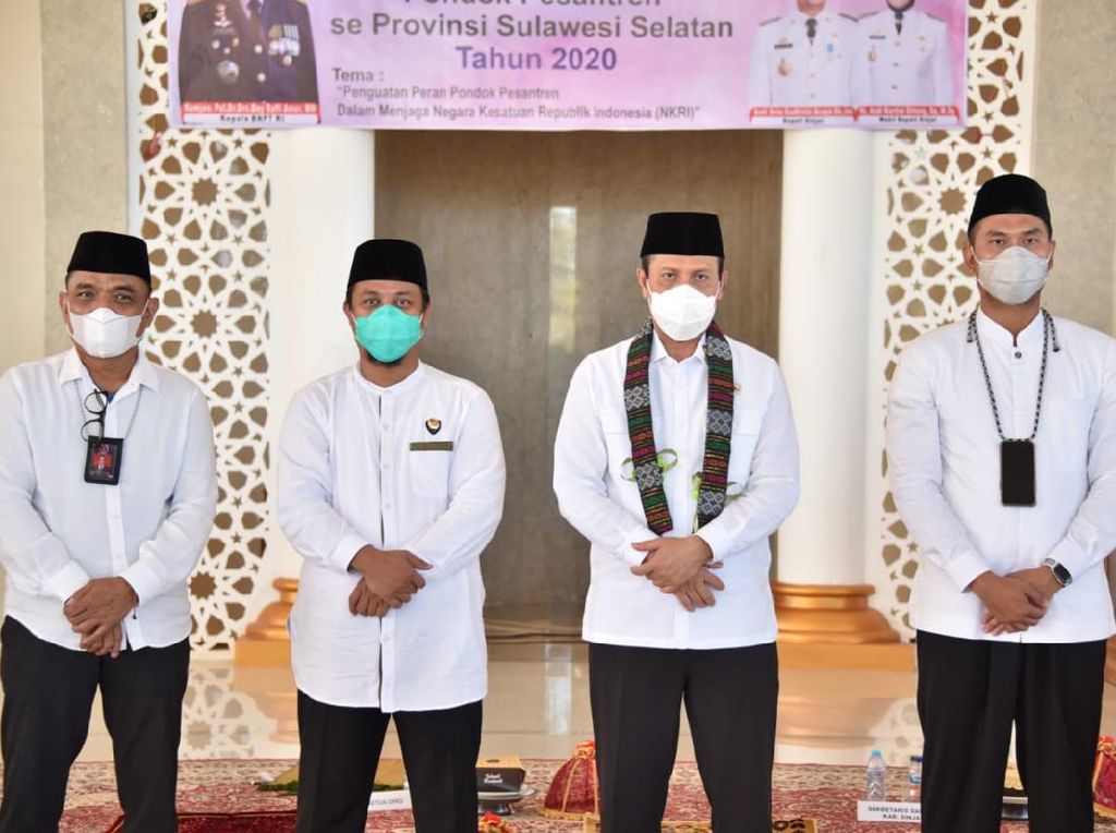 Kepala BNPT: Pesantren Garda Terdepan Cegah Radikalisme dan Terorisme Kepala BNPT: Pesantren Garda Terdepan Cegah Radikalisme dan Terorisme