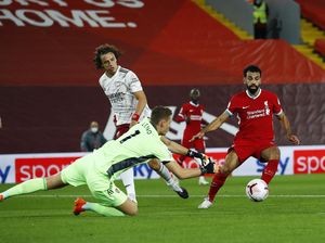 Liverpool Tumpas Arsenal, Mo Salah Disebut Egois