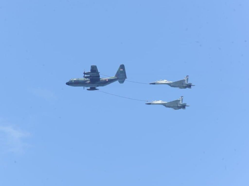TNI Latihan Terbang Malam di Yogya-Klaten, Warga Dilarang Main Drone-Laser TNI Latihan Terbang Malam di Yogya-Klaten, Warga Dilarang Main Drone-Laser
