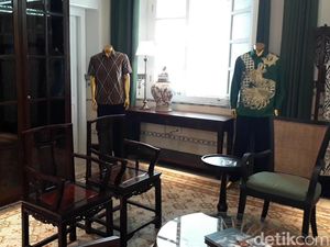 Foto: Rumah Kelelawar Disulap Jadi Galeri Batik Foto: Rumah Kelelawar Disulap Jadi Galeri Batik
