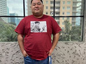 Tikus Asyik Makan di Warung hingga Tips Diet Sukses ala Artis Tikus Asyik Makan di Warung hingga Tips Diet Sukses ala Artis