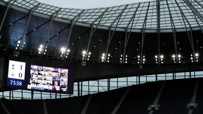 LONDON, ENGLAND - SEPTEMBER 27: A general view inside the stadium during the Premier League match between Tottenham Hotspur and Newcastle United at Tottenham Hotspur Stadium on September 27, 2020 in London, England. Sporting stadiums around the UK remain under strict restrictions due to the Coronavirus Pandemic as Government social distancing laws prohibit fans inside venues resulting in games being played behind closed doors. (Photo by Andrew Boyers - Pool/Getty Images)