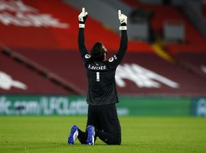 Mantan Kiper Liverpool Ini Miripkan Alisson dengan CR7, Kenapa?
