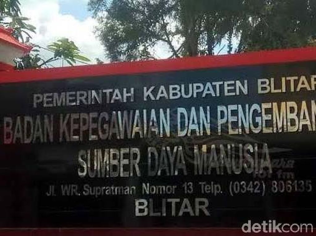 Satu Pegawai Positif COVID-19, Pemkab Blitar Tetap Gelar Seleksi Tes CPNS Satu Pegawai Positif COVID-19, Pemkab Blitar Tetap Gelar Seleksi Tes CPNS