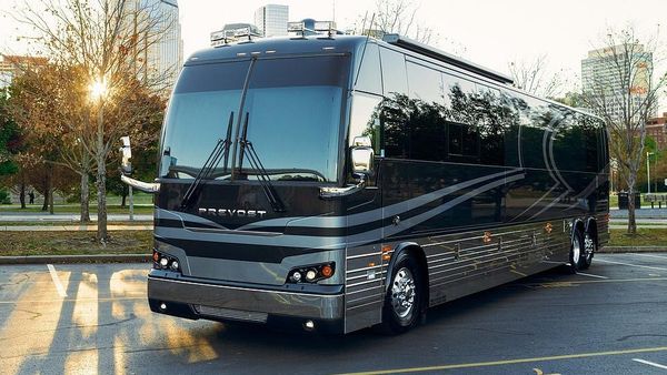 Penampakan Bus Mewah yang Biasa Dipakai Taylor Swift Hingga Beyonce