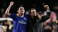 Di periode pertama di Chelsea (2007), Mourinho dapat pesangon sebesar 18 juta paun atau sekitar Rp 366 miliar (Getty Images)