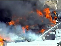 Kebakaran di Fasilitas Daur Ulang AS, Udara Langsung Tercemar