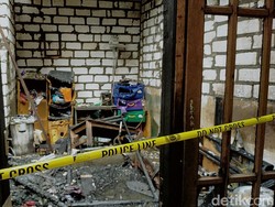 Terjebak Dalam Rumah yang Terbakar di Surabaya, Seorang Kakek Tewas