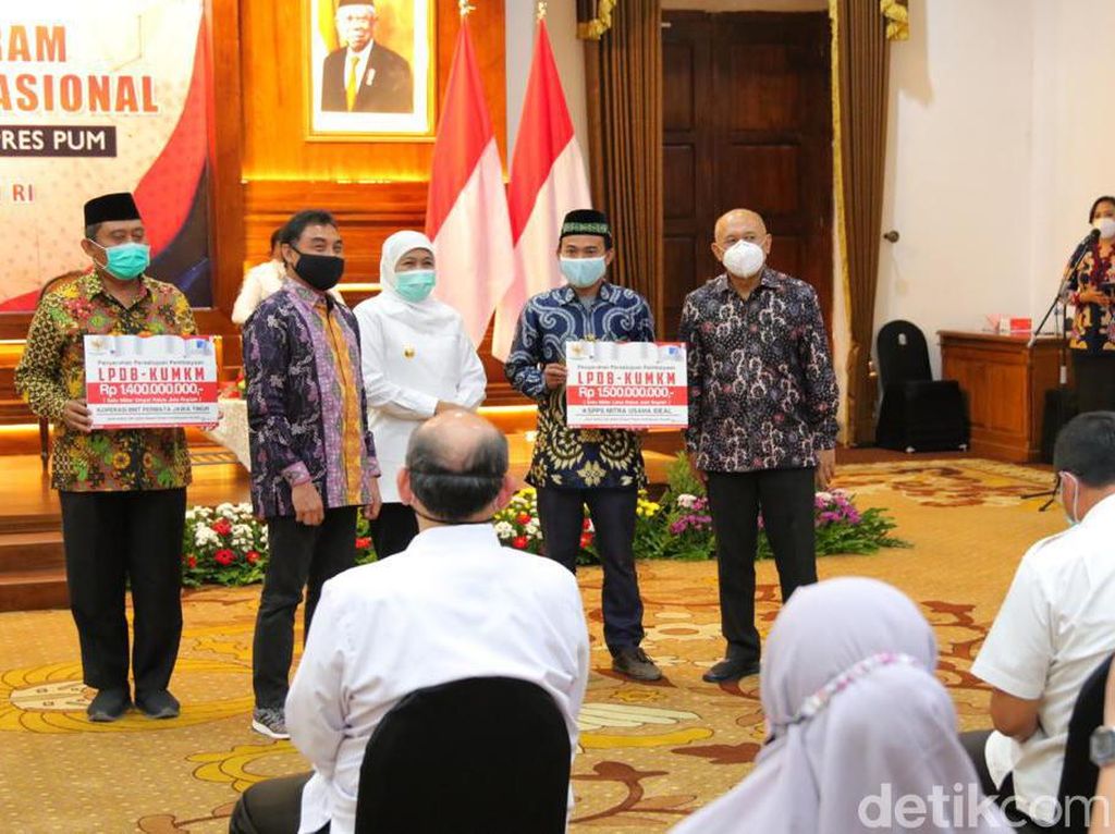 Menkop Gelontorkan Bantuan untuk 1,1 Juta UMKM di Jatim Menkop Gelontorkan Bantuan untuk 1,1 Juta UMKM di Jatim