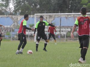 Liga 2 Juga Belum Akan Lanjut, Mitra Kukar Pulangkan Pemain Liga 2 Juga Belum Akan Lanjut, Mitra Kukar Pulangkan Pemain