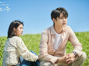 Kisah Ong Seong Wu Terlibat Cinta Segitiga di More Than Friends